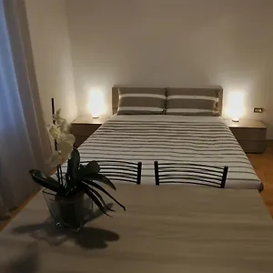 https://villa-giulia-bonate-sotto.it-lombardy.com