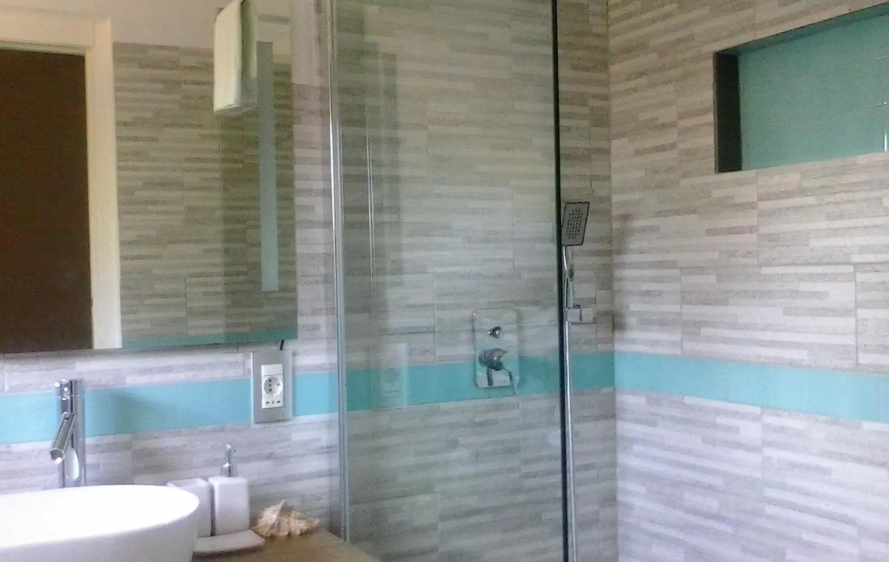 Frina Di Mari B&B San Teodoro