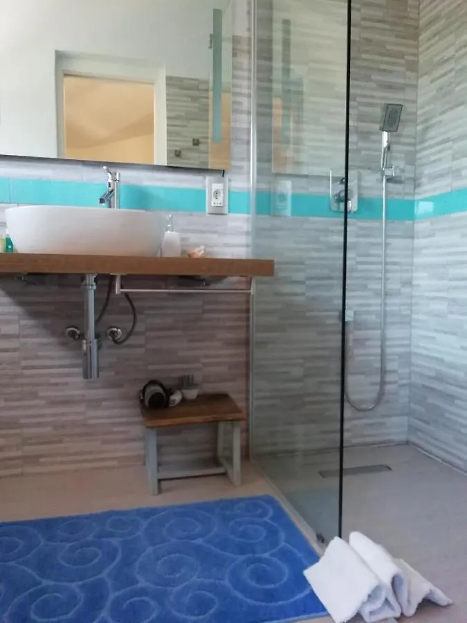 Bed & Breakfast Frina Di Mari B&B San Teodoro