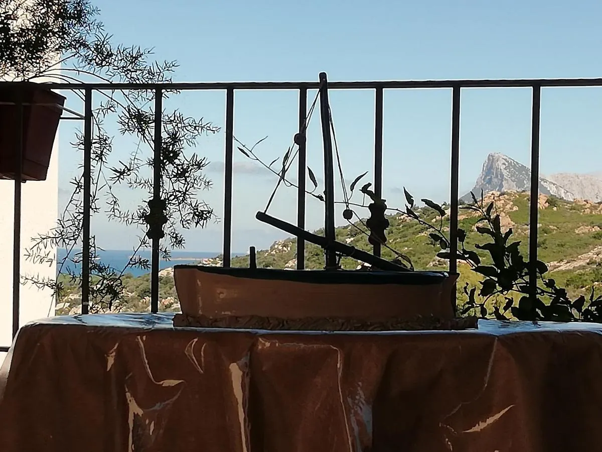 Frina Di Mari B&B San Teodoro  Bed & Breakfast San Teodoro (Sardinia)